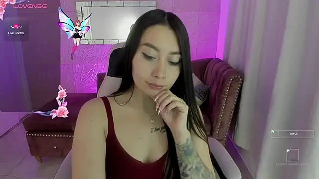 Snapshot of miss_isabella_m chatting on 11/06/25, 12:50 miss isabella m online show from 11/06/25, 12:50