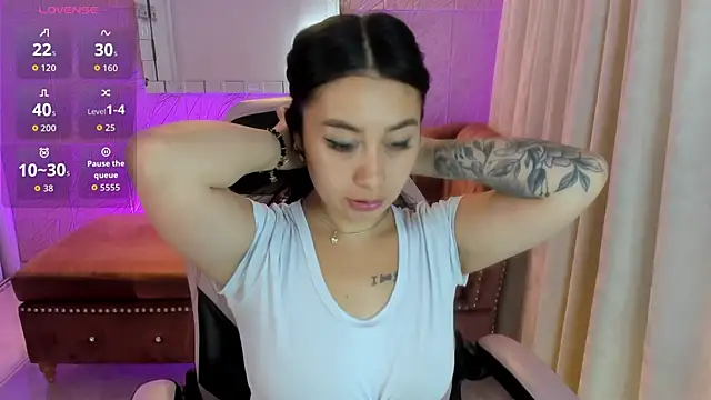 miss isabella m online show from 02/20/26, 01:44