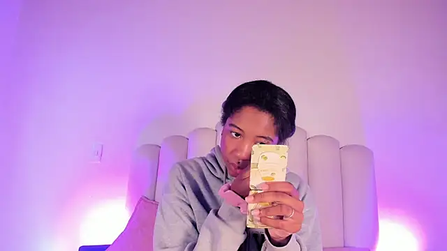 Zaira Rose  online show from 11/15/25, 02:02