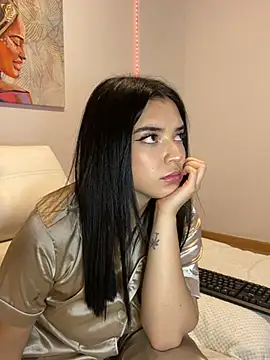 eileensophi online show from 03/07/25, 09:07