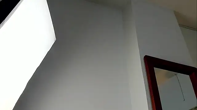 Snapshot of RebecaSanderss chatting on 03/15/25, 12:02 RebecaSanderss online show from 03/15/25, 12:02