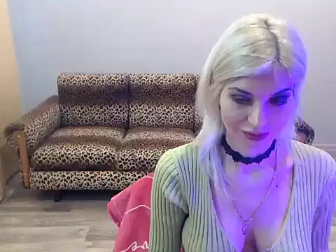 SexyBeatriice online show from 12/21/25, 07:26