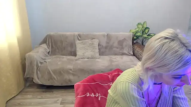 SexyBeatriice online show from 03/20/26, 07:24