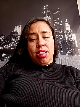 kamila lovee online show from 10/31/25, 04:52