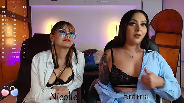 Snapshot of _Emma11 chatting on 02/06/25, 11:58 Emma11 online show from 02/06/25, 11:58