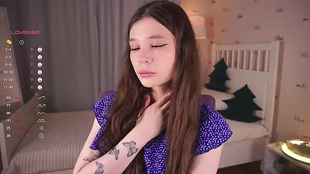 OdetteAven online show from 02/03/25, 06:13