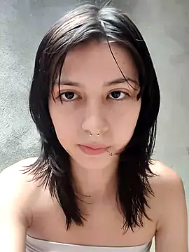 Maiden-Hot online show from 02/23/25, 09:05