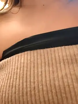 Maiden-Hot online show from 10/02/25, 07:43