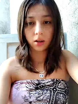 Maiden-Hot online show from 02/05/26, 06:45