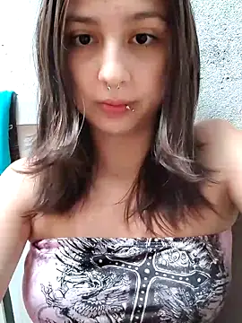 Maiden-Hot online show from 04/03/26, 08:18