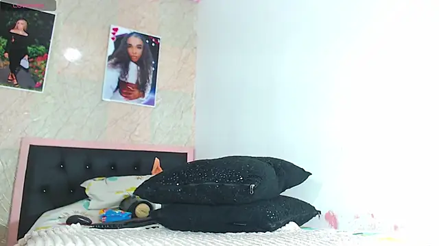 Snapshot of k_stormi_ chatting on 11/09/25, 03:38 k stormi online show from 11/09/25, 03:38