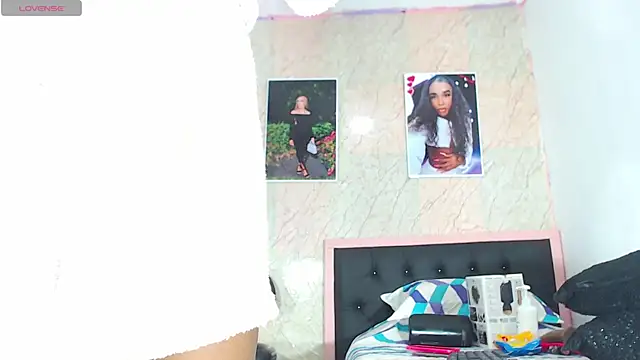 Snapshot of k_stormi_ chatting on 11/14/25, 01:26 k stormi online show from 11/14/25, 01:26