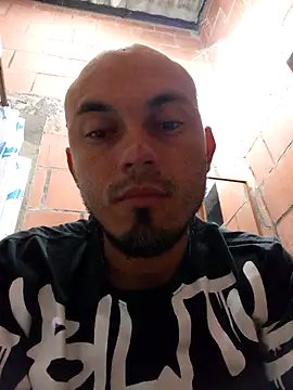 Jean18060 online show from 01/15/26, 01:05