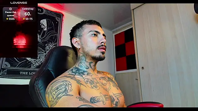 Snapshot of scockpion__ chatting on 02/11/25, 11:10 scockpion online show from 02/11/25, 11:10