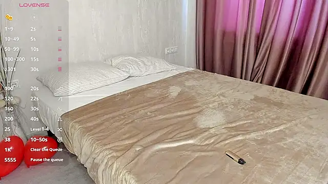 Snapshot of Nikki_Kai chatting on 02/20/25, 07:55 Nikki Kai online show from 02/20/25, 07:55