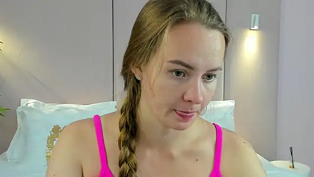 Snapshot of JaniceCollins chatting on 09/12/25, 03:17 JaniceCollins online show from 09/12/25, 03:17