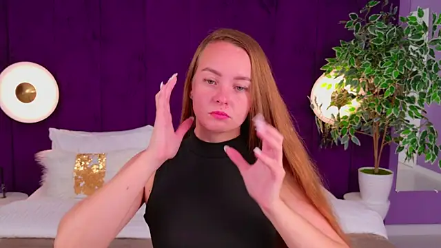 Snapshot of JaniceCollins chatting on 09/15/25, 02:55 JaniceCollins online show from 09/15/25, 02:55