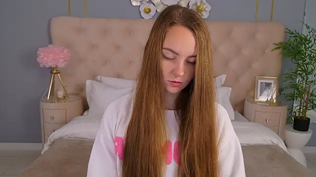 Snapshot of JaniceCollins chatting on 09/23/25, 02:58 JaniceCollins online show from 09/23/25, 02:58