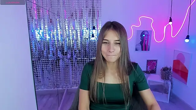 CharmBianca online show from 02/15/25, 04:45