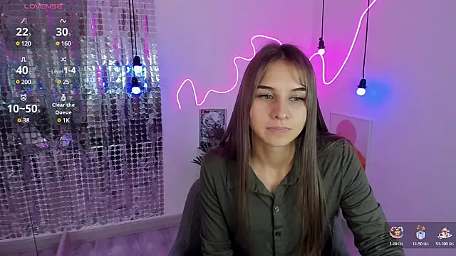 CharmBianca online show from 02/16/25, 02:32