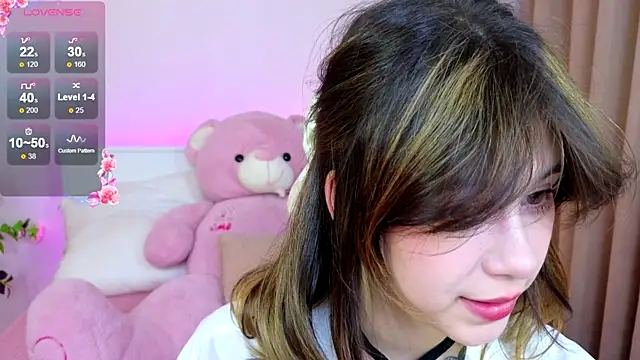 Snapshot of Hotary_Yuko chatting on 02/08/25, 01:54 Hotary Yuko online show from 02/08/25, 01:54
