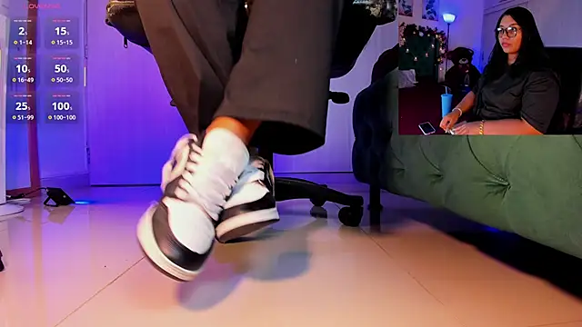 aleya bliss online show from 12/04/25, 03:05