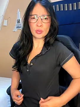 ValeriaVixen online show from 10/21/25, 08:09