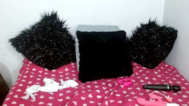 Lunasquirt1985 online show from 09/09/25, 02:49