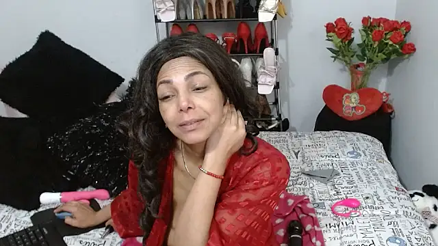 Lunasquirt1985 online show from 02/09/26, 12:31