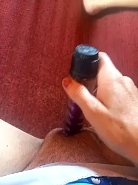 baixinhainsaciavel23 online show from 09/18/25, 02:19