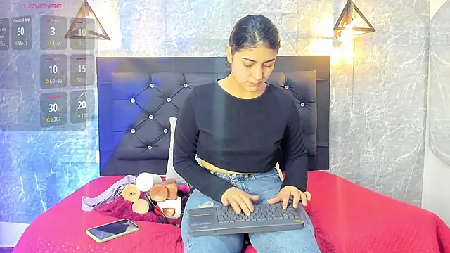 emberhodson online show from 09/14/25, 10:58