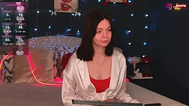 Eseensia online show from 01/16/26, 02:59