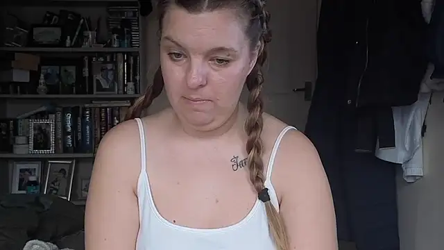 Demi WelshX online show from 11/12/25, 11:54