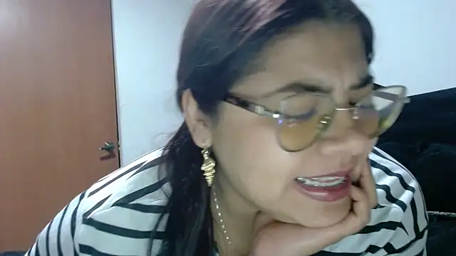 viccky vick online show from 02/14/26, 02:08