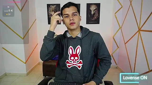 Snapshot of Dwayne_Brown chatting on 02/11/25, 01:20 Dwayne Brown online show from 02/11/25, 01:20