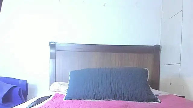 brigitho5 online show from 11/16/25, 03:50