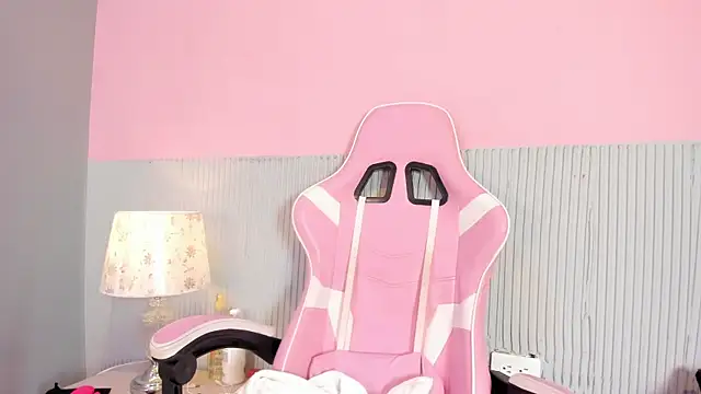 yeikafoxy online show from 10/02/25, 10:55