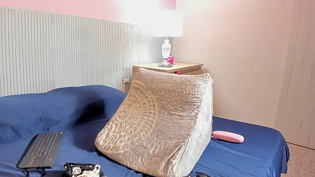 yeikafoxy online show from 03/07/26, 11:18