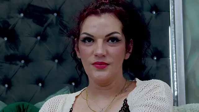 Snapshot of LissaAnn chatting on 03/03/25, 11:44 LissaAnn online show from 03/03/25, 11:44