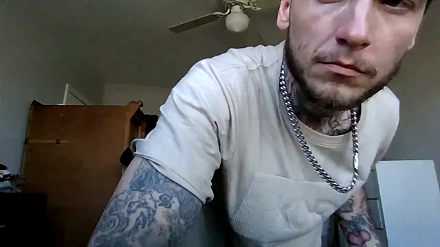 cruz815 online show from 04/04/26, 08:50