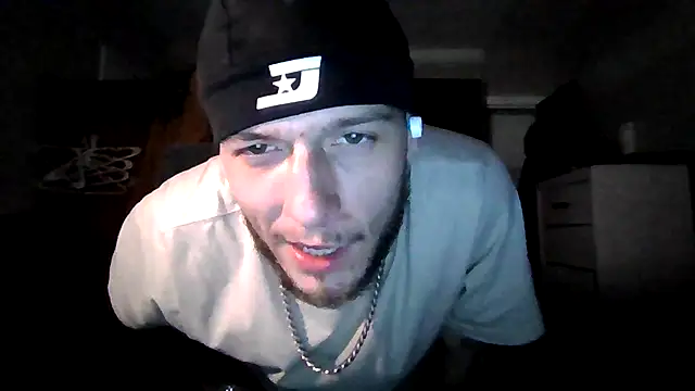 cruz815 online show from 04/10/26, 07:24