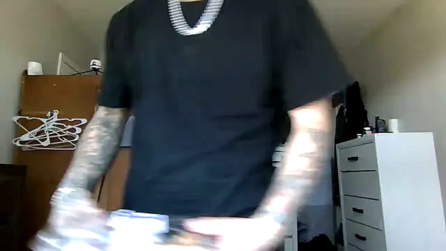 cruz815 online show from 04/12/26, 02:11