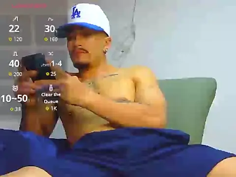 Keiviid online show from 04/24/26, 03:53