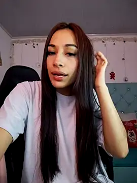 Marce0 online show from 12/17/25, 03:56