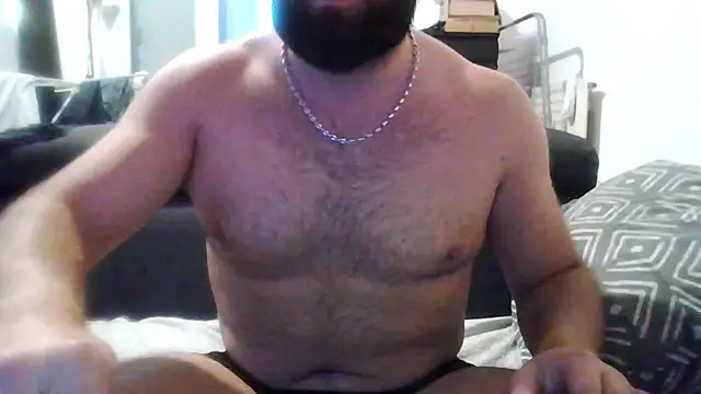 Snapshot of Zer_oki chatting on 10/04/25, 04:49 Zer oki online show from 10/04/25, 04:49