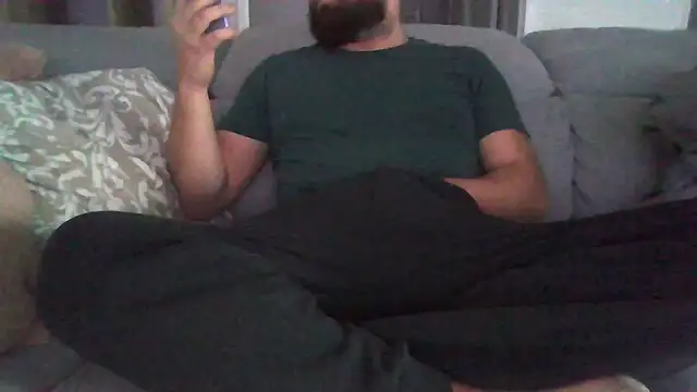 Snapshot of Zer_oki chatting on 02/12/26, 09:04 Zer oki online show from 02/12/26, 09:04