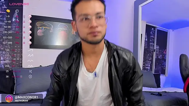 Max Conor1 online show from 02/03/25, 02:25