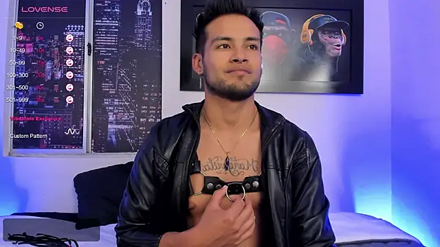 Max Conor1 online show from 02/07/25, 05:51