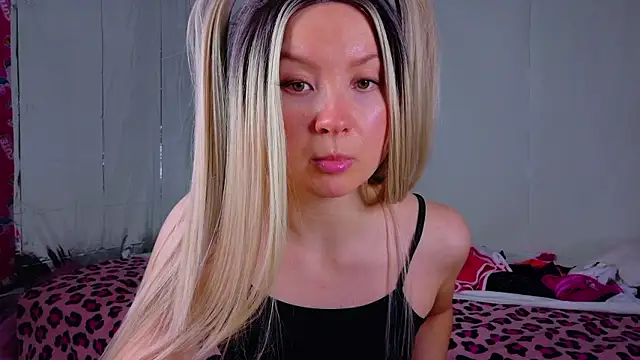 TwerkingCheerleader online show from 01/16/26, 04:11