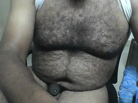 Snapshot of awesomeroc123 chatting on 12/15/25, 06:34 awesomeroc123 online show from 12/15/25, 06:34